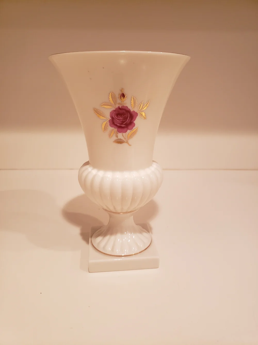 Lenox vintage rhodora